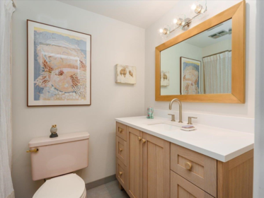 Guest Bathroom Photo of 108 3787 W 4th Avenue, Vancouver, BC