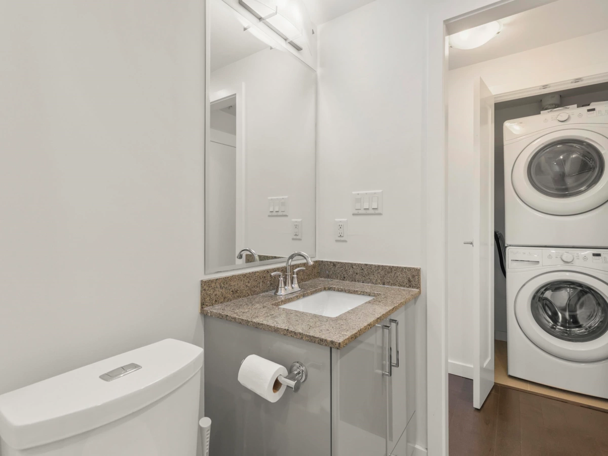 Loft / Bonus Room Photo of 608 38 W 1st Avenue, Vancouver, BC