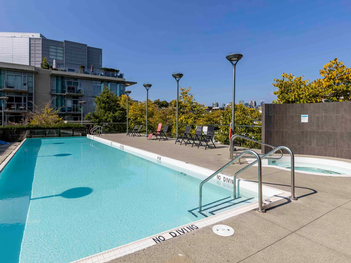 Outdoor Deck Photo of 608 38 W 1st Avenue, Vancouver, BC