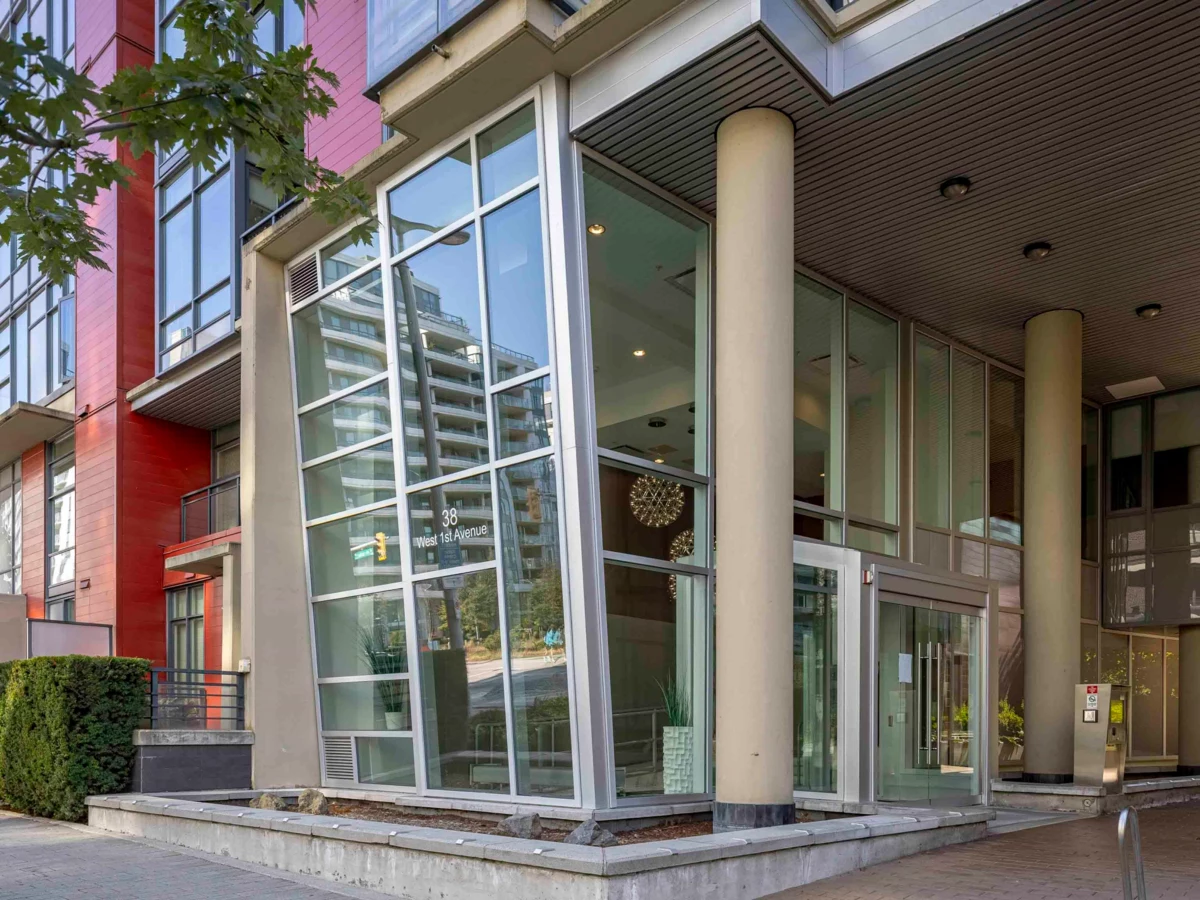 Outdoor Patio Photo of 608 38 W 1st Avenue, Vancouver, BC