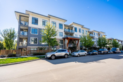318 20356 72b Avenue, Langley, BC, Langley — Apartment/Condo for sale