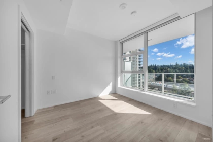 804 3833 Evergreen Place, Burnaby, BC, Burnaby — Apartment/Condo for sale