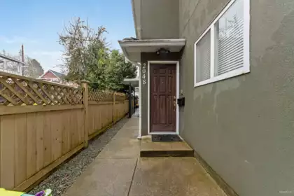 2048 E 1st Avenue, Vancouver, BC, Vancouver — Half Duplex for sale