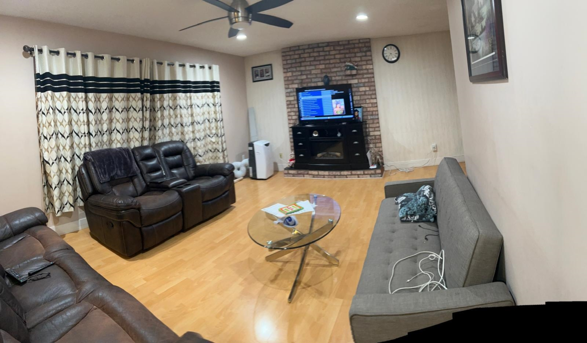 Hot Tub / Spa Photo of 8980 146a Street, Surrey, BC