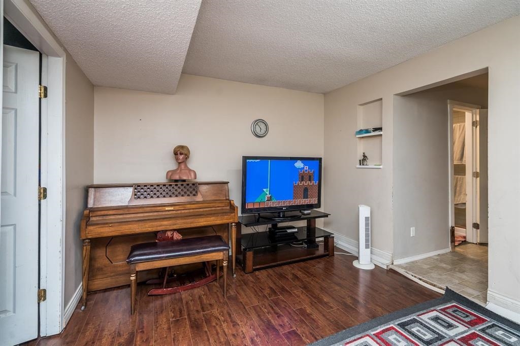 Outdoor Deck Photo of 8980 146a Street, Surrey, BC