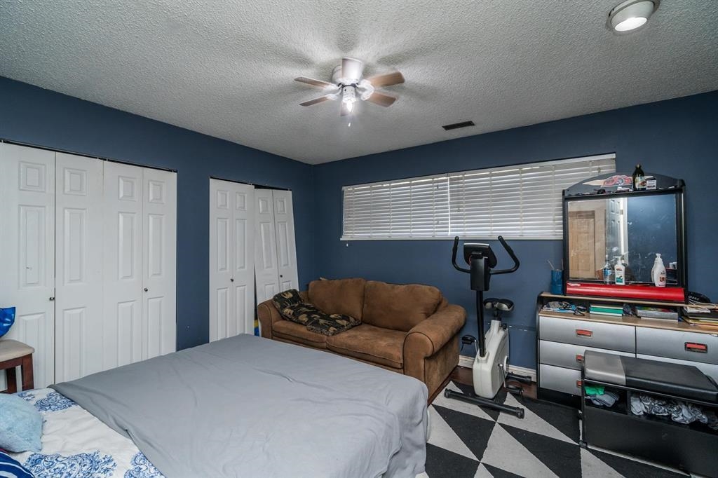 Powder Room Photo of 8980 146a Street, Surrey, BC