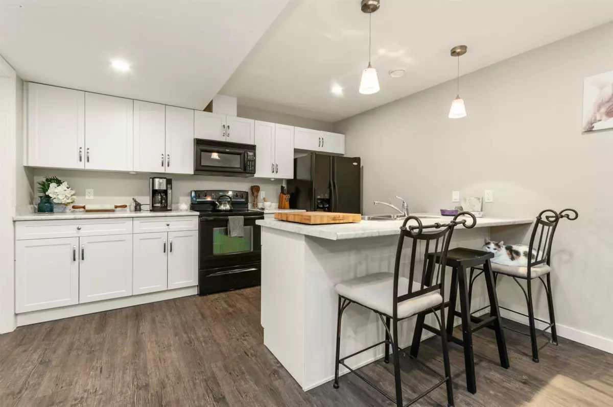 Outdoor Deck Photo of 5583 Thom Creek Drive, Sardis, BC