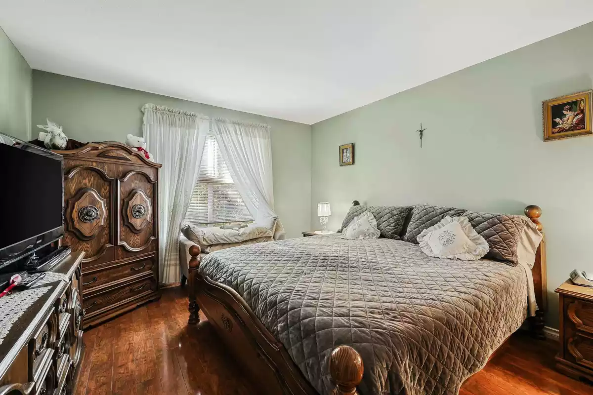 Bedroom 2 Photo of 408 7435 121a Street, Surrey, BC