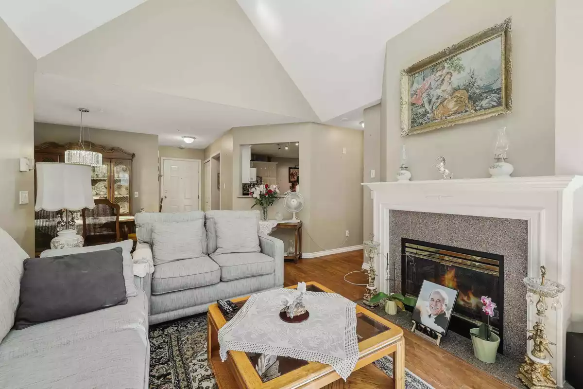 Kitchen Island Photo of 408 7435 121a Street, Surrey, BC