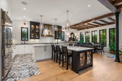Breakfast Nook Photo of 2408 Christopherson Road, Surrey, BC