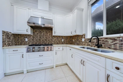 Powder Room Photo of 2798 161 Street, Surrey, BC