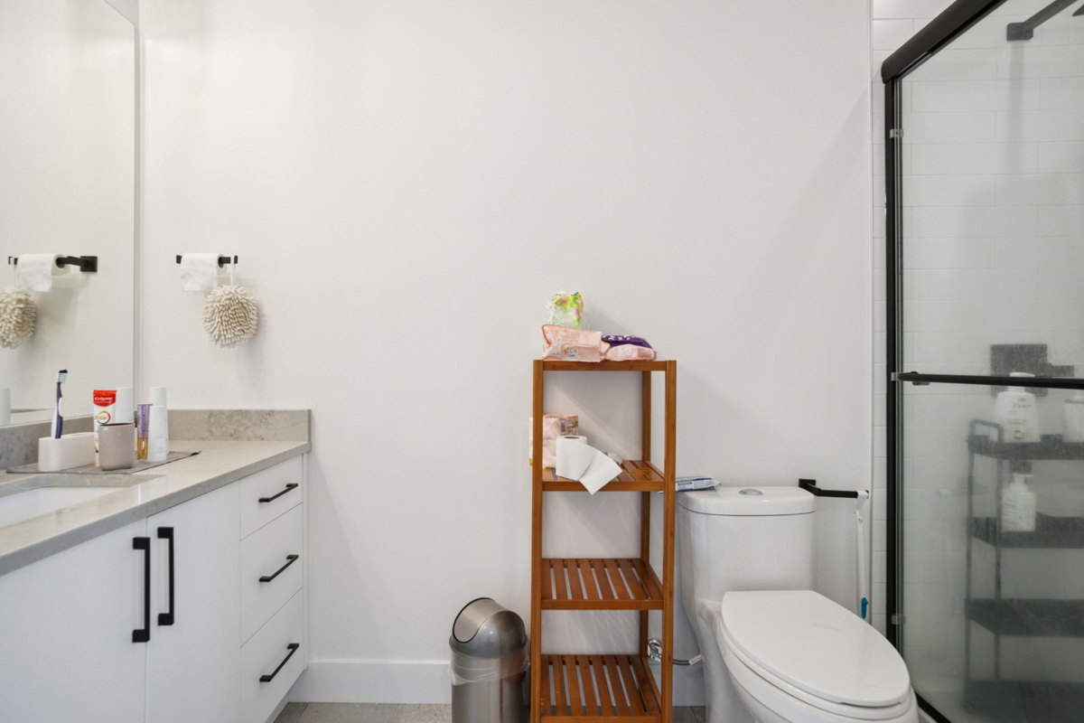 Basement Recreation Room Photo of 2811 202a Street, Langley, BC