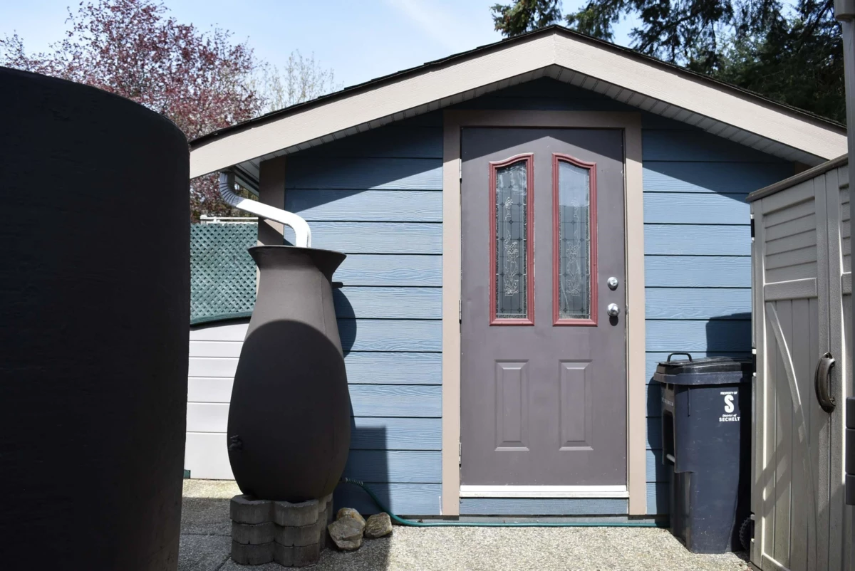 Garden / Landscaping Photo of 6166 Norwest Bay Road, Sechelt, BC