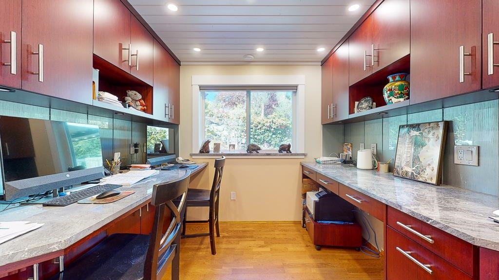 Laundry Room Photo of 6166 Norwest Bay Road, Sechelt, BC