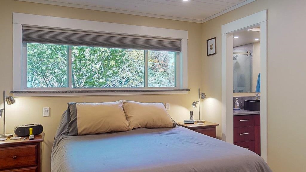 Powder Room Photo of 6166 Norwest Bay Road, Sechelt, BC