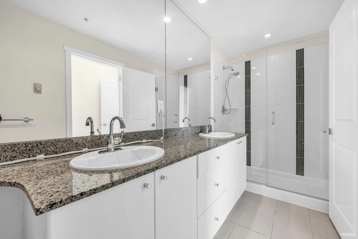 Basement Recreation Room Photo of 1905 5088 Kwantlen Street, Richmond, BC