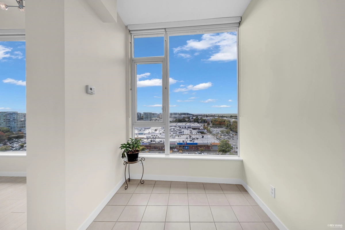 Bedroom 4 Photo of 1905 5088 Kwantlen Street, Richmond, BC