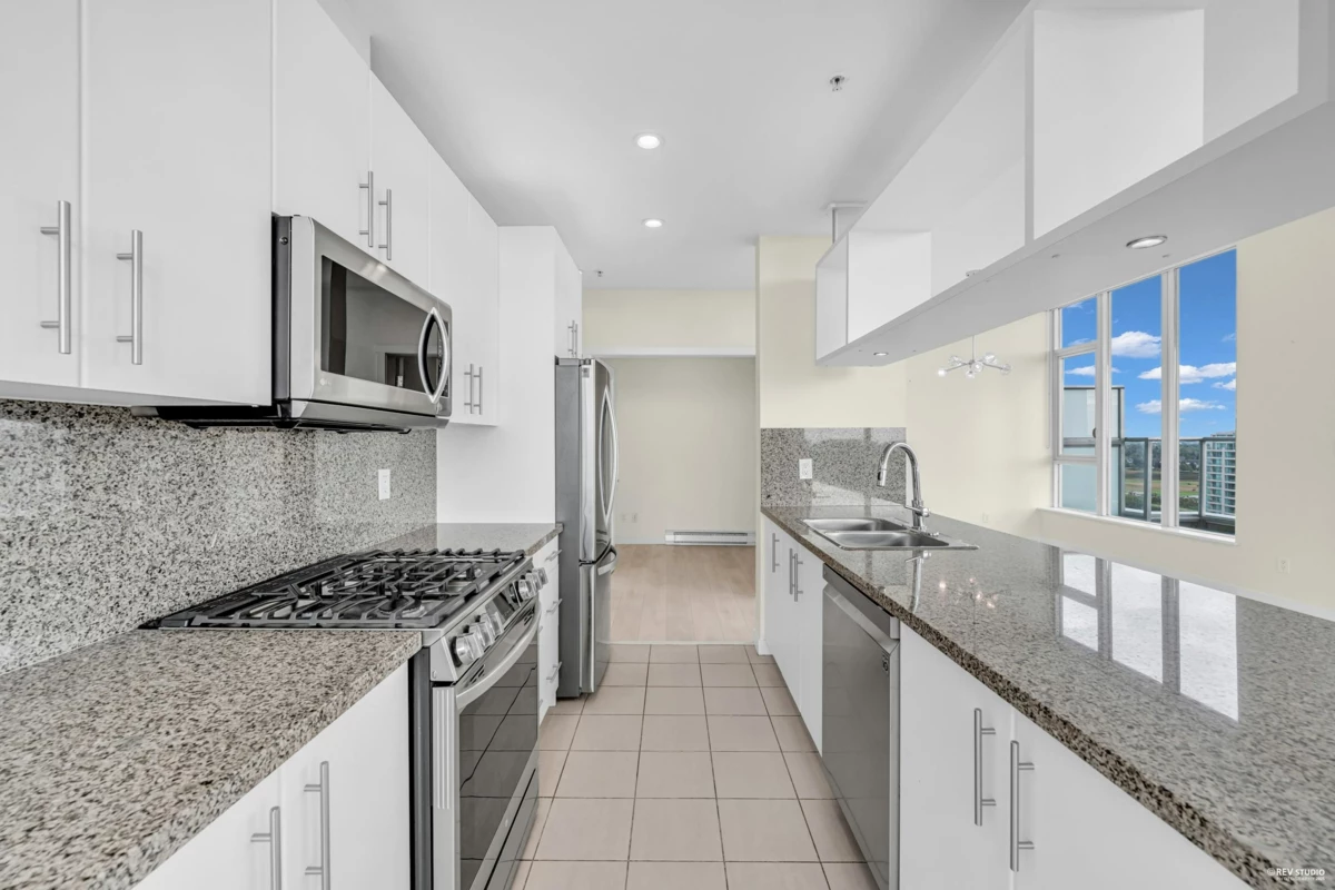 Breakfast Nook Photo of 1905 5088 Kwantlen Street, Richmond, BC