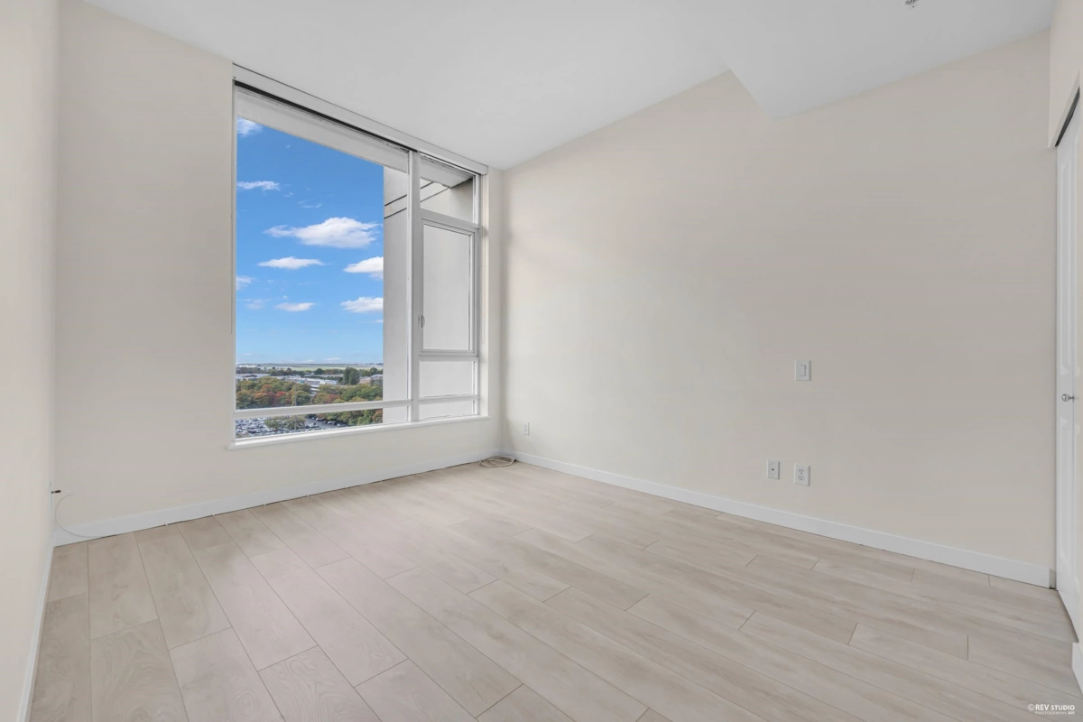 Guest Bathroom Photo of 1905 5088 Kwantlen Street, Richmond, BC