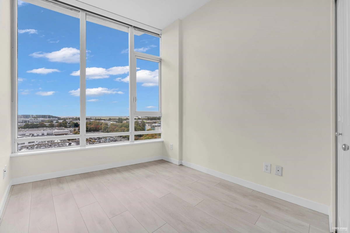 Laundry Room Photo of 1905 5088 Kwantlen Street, Richmond, BC