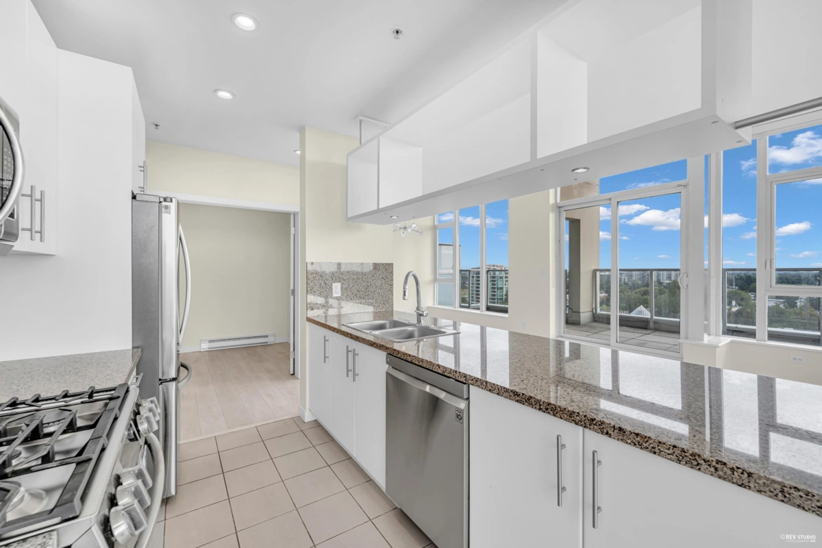 Primary Bedroom Photo of 1905 5088 Kwantlen Street, Richmond, BC