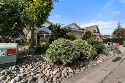 44683 Riverwood Crescent, Chilliwack, BC, Chilliwack — Single Family Residence for sale