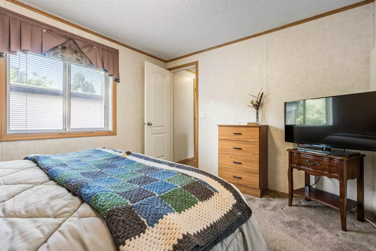 Office / Den Photo of 27 46484 Chilliwack Lake Road, Chilliwack, BC