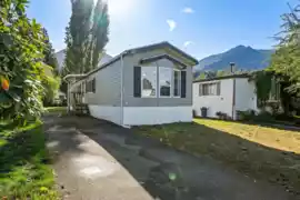 27 46484 Chilliwack Lake Road, Chilliwack, BC