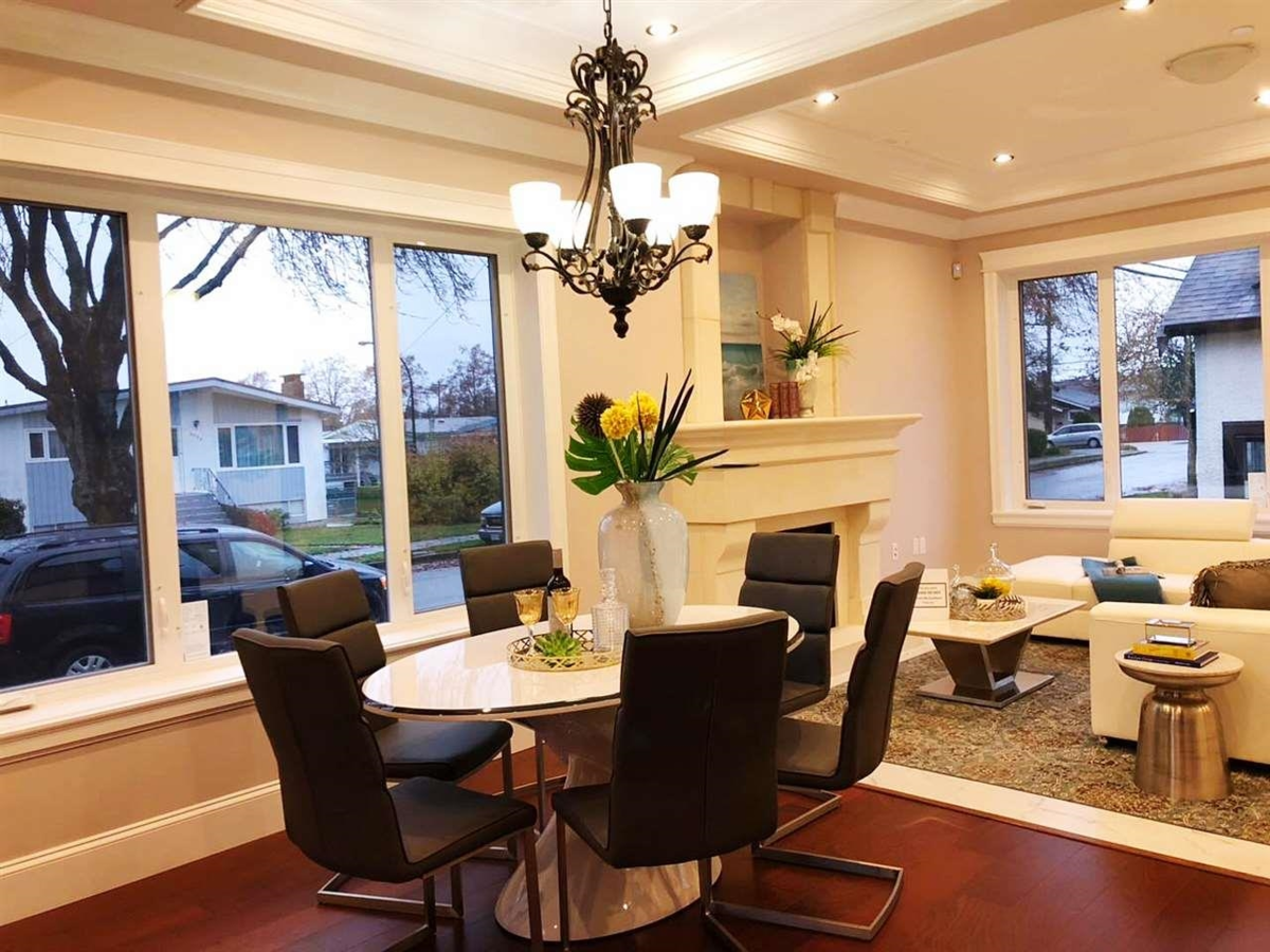 Living Room Photo of 3101 E 46th Avenue, Vancouver, BC