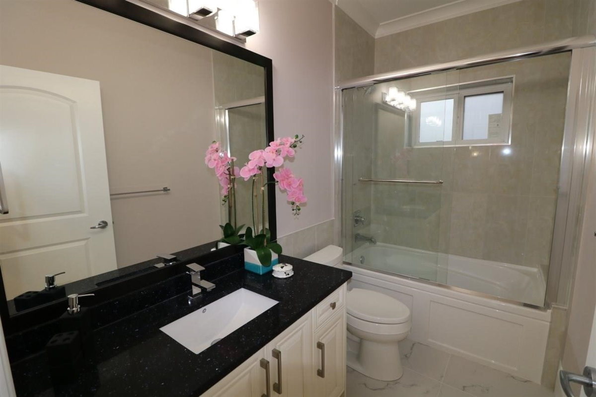 Walk-In Closet Photo of 3101 E 46th Avenue, Vancouver, BC