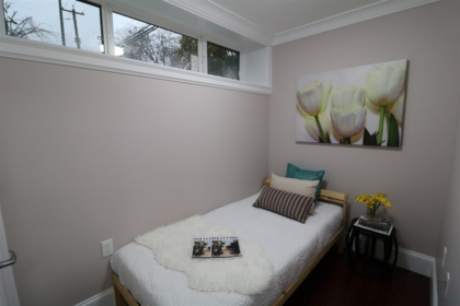 Guest Bathroom Photo of 3101 E 46th Avenue, Vancouver, BC