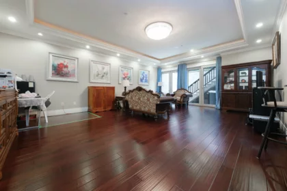 Hallway Photo of 2769 W 49th Avenue, Vancouver, BC