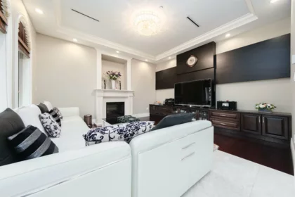 Powder Room Photo of 2769 W 49th Avenue, Vancouver, BC