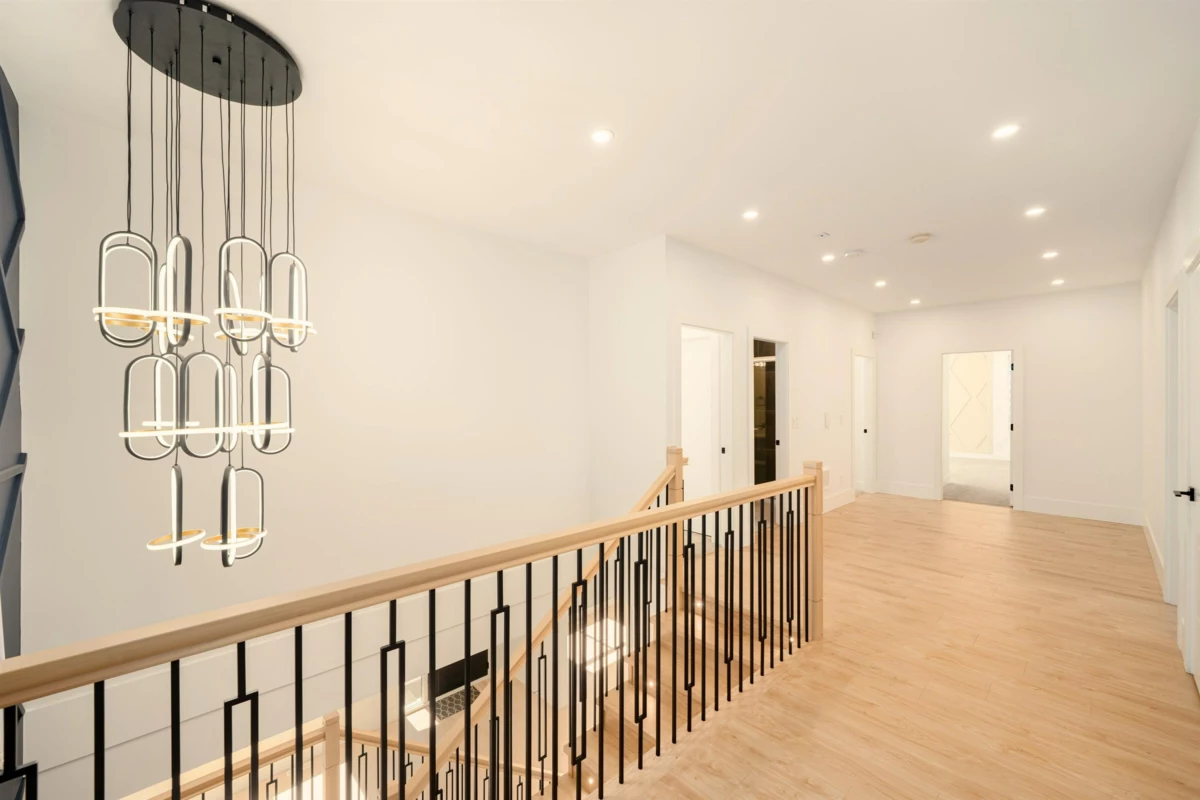 Hallway Photo of 20355 27 Avenue, Langley, BC