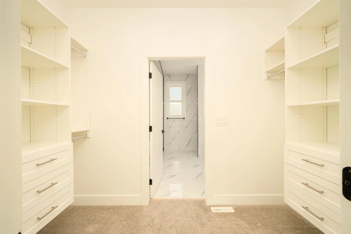 Powder Room Photo of 20355 27 Avenue, Langley, BC