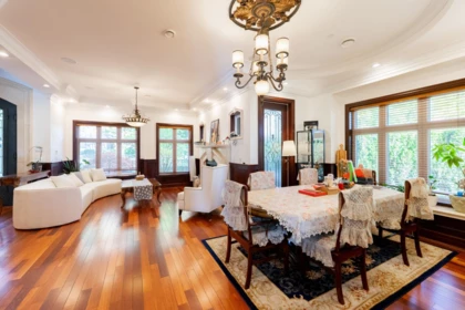 Dining Area Photo of 2502 W 36th Avenue, Vancouver, BC