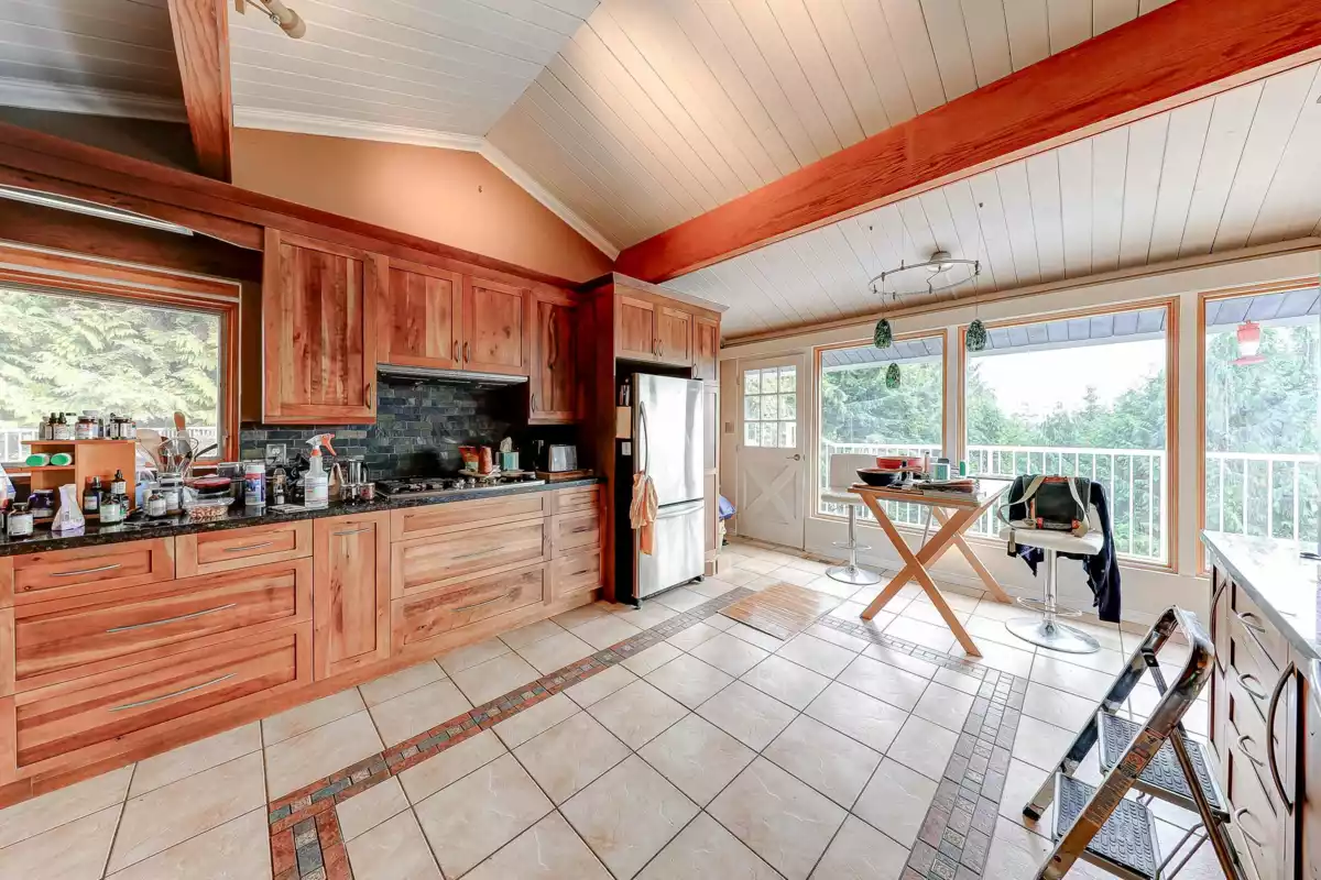 Primary Bedroom Photo of 510 St. Andrews Road, West Vancouver, BC