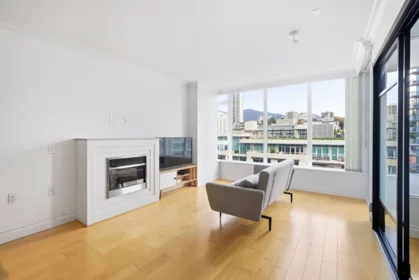 708 133 E Esplanade, North Vancouver, BC, North Vancouver — Apartment/Condo for sale