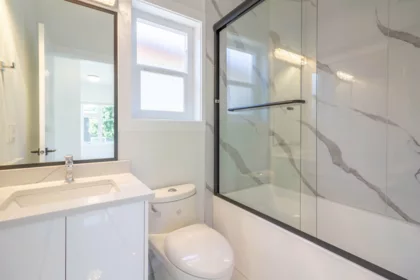 Guest Bathroom Photo of 3087 Royal Oak Avenue, Burnaby, BC
