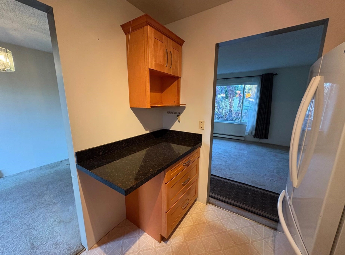 Breakfast Nook Photo of 32174 Sandpiper Place, Mission, BC