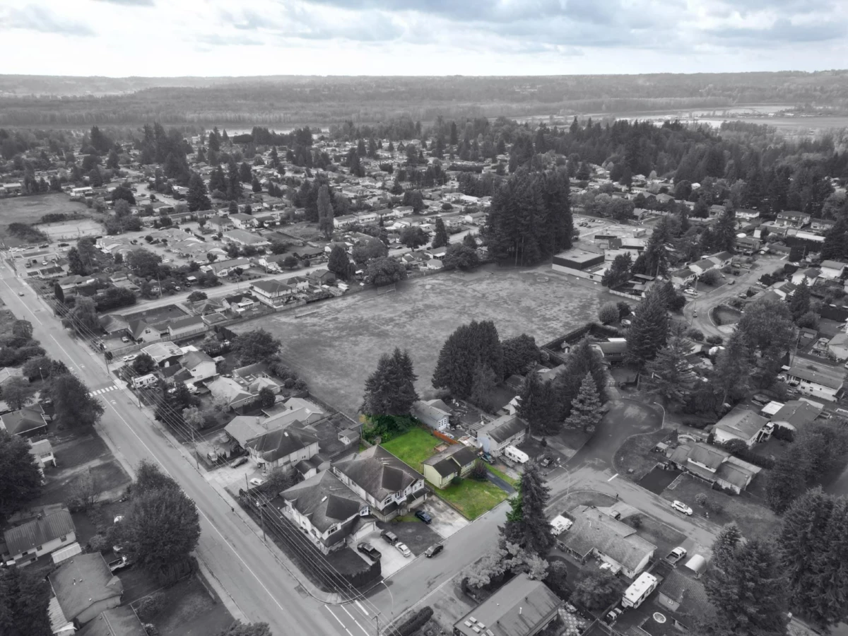 Living Room Photo of 32174 Sandpiper Place, Mission, BC