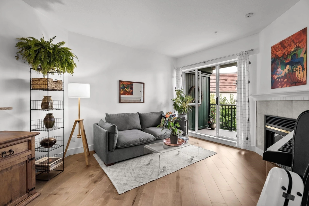 Living Room Photo of 304 1928 Nelson Street, Vancouver, BC