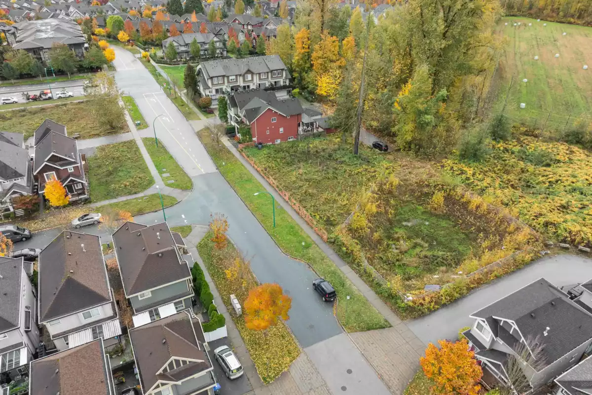 Dining Area Photo of 6702 191a Street, Surrey, BC