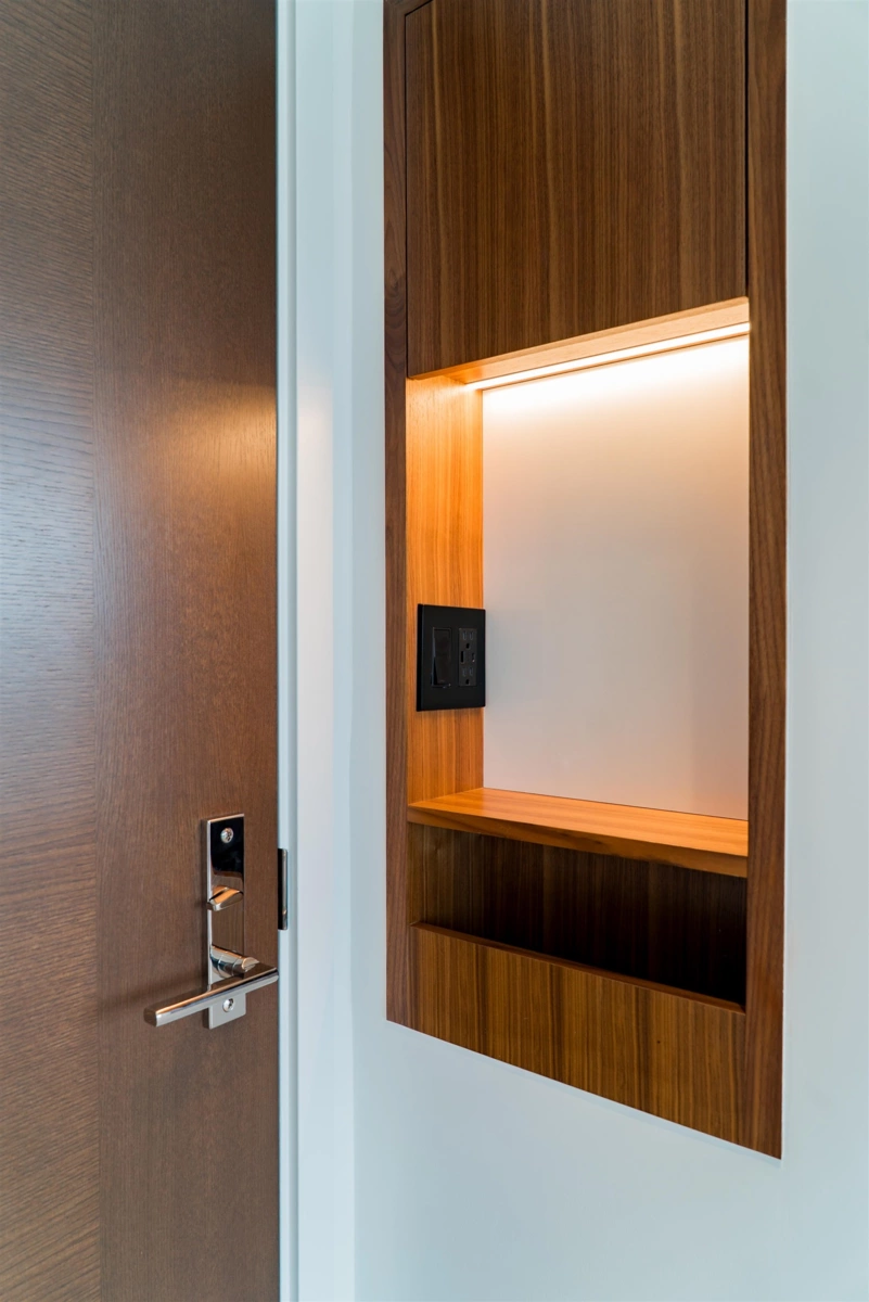 Front Yard Photo of 4007 720 Farrow Street, Coquitlam, BC