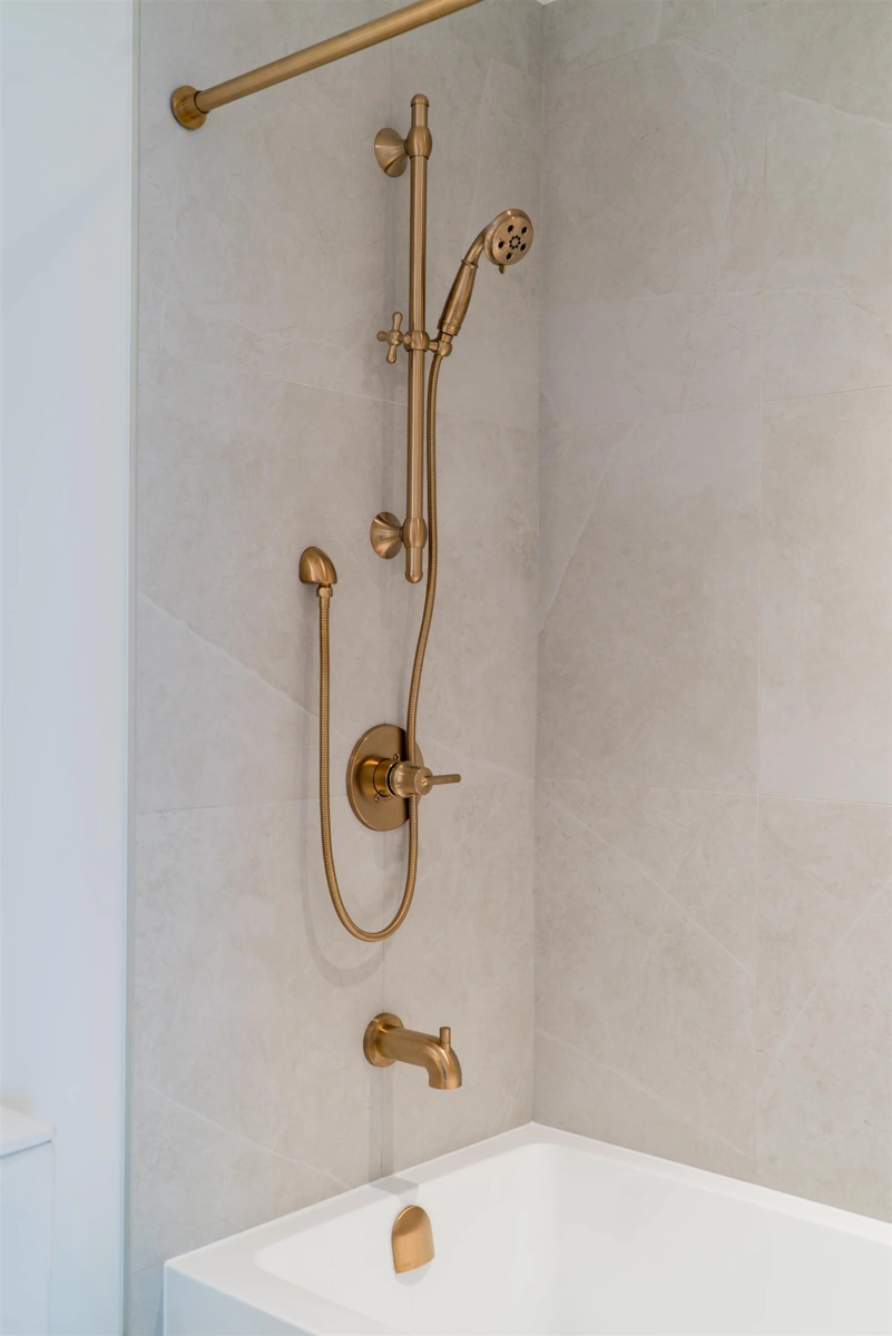 Outdoor Patio Photo of 4007 720 Farrow Street, Coquitlam, BC