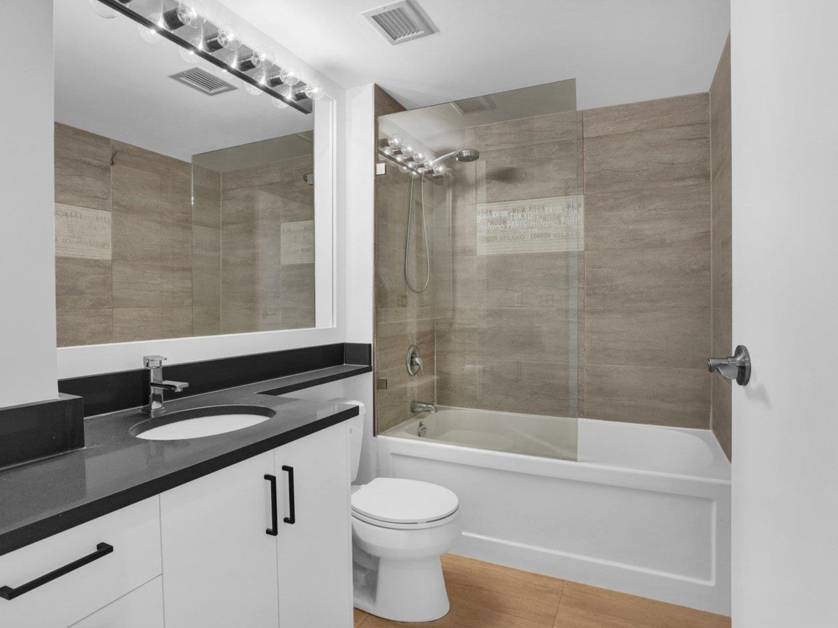 Guest Bathroom Photo of 802 1318 Homer Street, Vancouver, BC