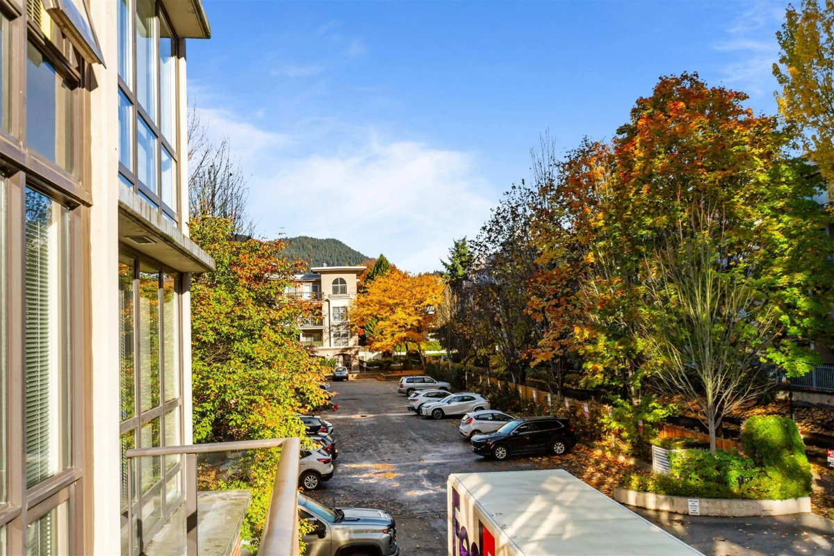 Office / Den Photo of 203 2959 Glen Drive, Coquitlam, BC