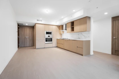 2709 13768 100 Avenue, Surrey, BC