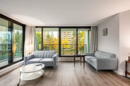 402 6455 Willingdon Avenue, Burnaby, BC, Burnaby — Apartment/Condo for sale