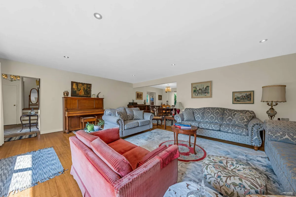 Exterior Rear Photo of 410 Hadden Drive, West Vancouver, BC